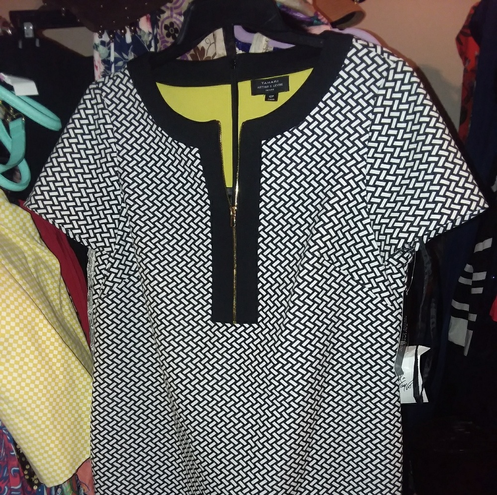 New Black n white Tahari dress